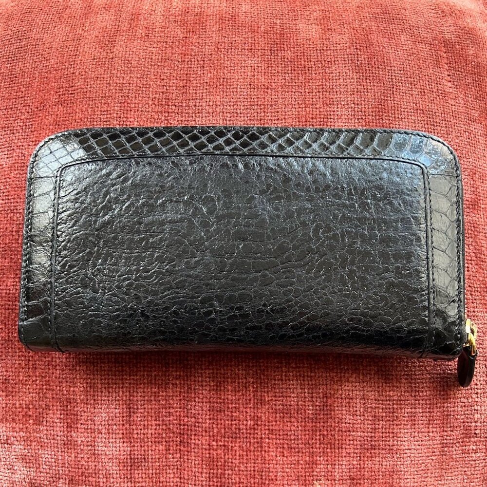 JIMMY CHOO Door Knocker Clutch Wallet with Chain, Black - Picture 5 of 12